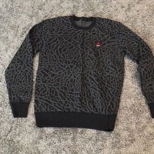 Men’s Jordan crew neck